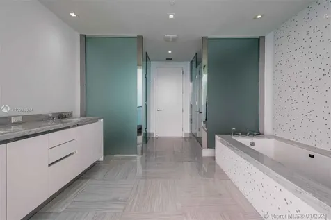 16901 Collins Avenue Sunny Isles Beach FL 33160