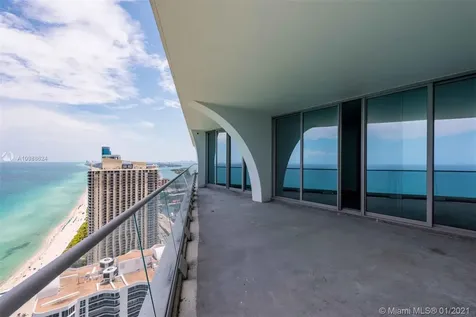 16901 Collins Avenue Sunny Isles Beach FL 33160