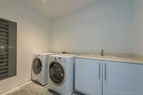 16901 Collins Avenue Sunny Isles Beach FL 33160