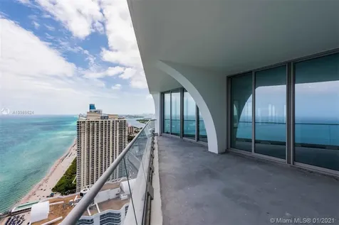 16901 Collins Avenue Sunny Isles Beach FL 33160
