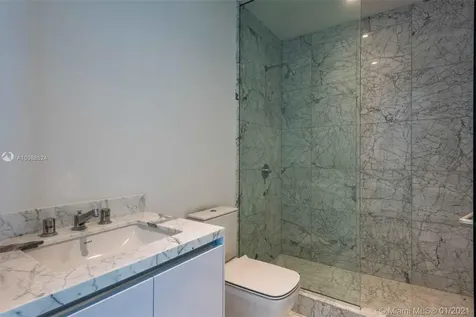 16901 Collins Avenue Sunny Isles Beach FL 33160