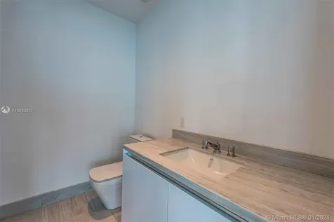 16901 Collins Avenue Sunny Isles Beach FL 33160