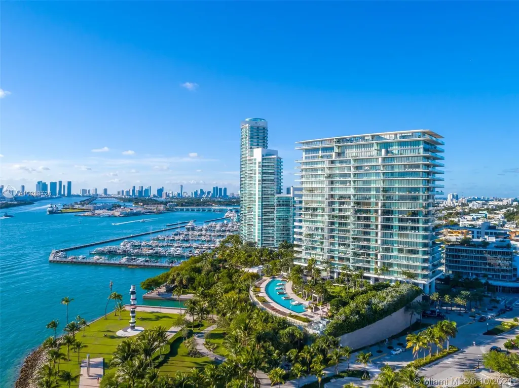 800 S Pointe Drive Miami Beach FL 33139