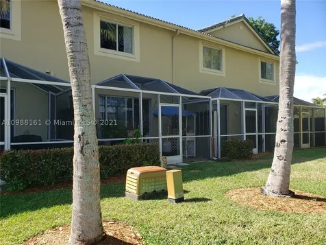 2327 Cordoba Bend Weston FL 33327