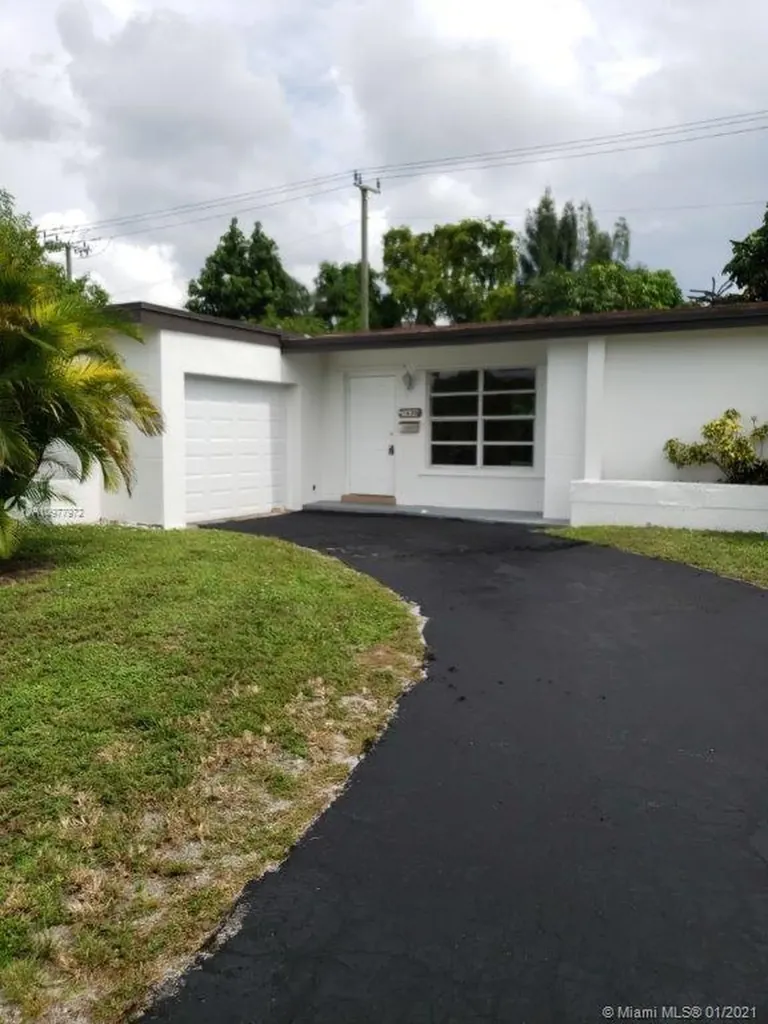 1630 NW 58th Terrace Sunrise FL 33313