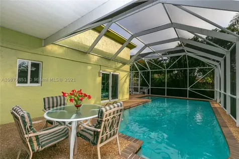 8130 SW 9th Street North Lauderdale FL 33068