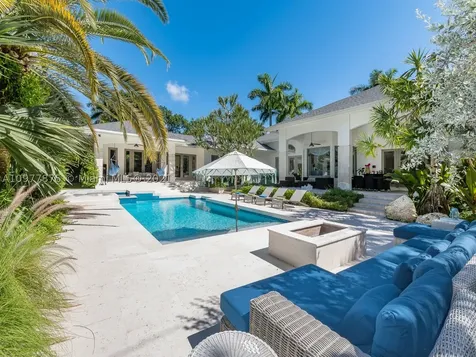 9324 Kerwood Court Coral Gables FL 33156