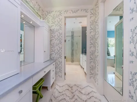 9324 Kerwood Court Coral Gables FL 33156