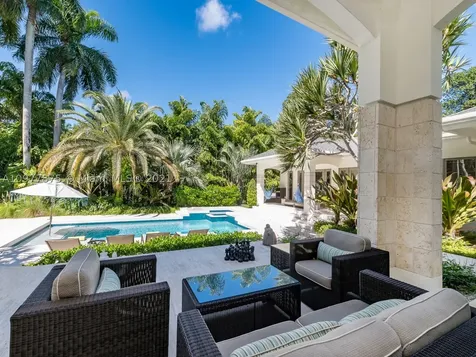 9324 Kerwood Court Coral Gables FL 33156
