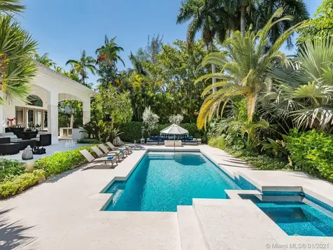9324 Kerwood Court Coral Gables FL 33156