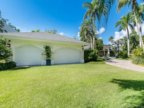 9324 Kerwood Court Coral Gables FL 33156