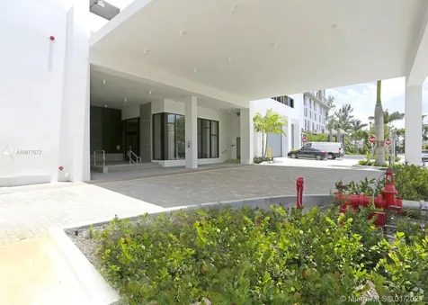 2920 NE 207th Street Aventura FL 33180