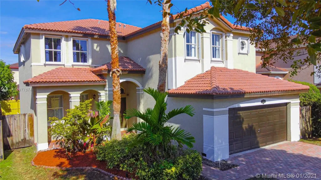 15121 SW 11th Street Miami FL 33194