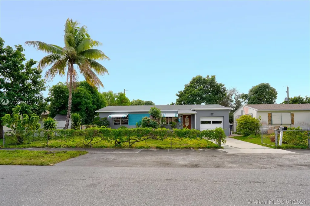 2506 Fletcher Court Hollywood FL 33020