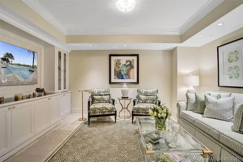 20201 E Country Club Drive Aventura FL 33180