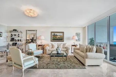 20201 E Country Club Drive Aventura FL 33180