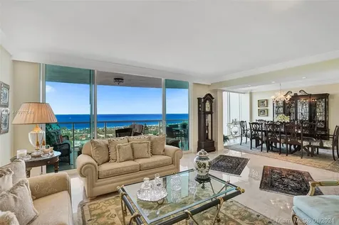 20201 E Country Club Drive Aventura FL 33180