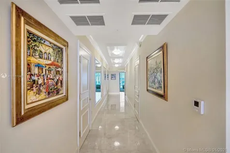 20201 E Country Club Drive Aventura FL 33180
