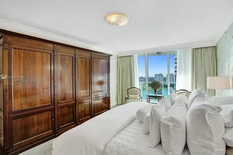 20201 E Country Club Drive Aventura FL 33180