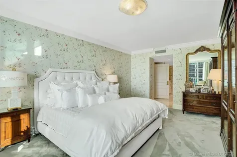 20201 E Country Club Drive Aventura FL 33180