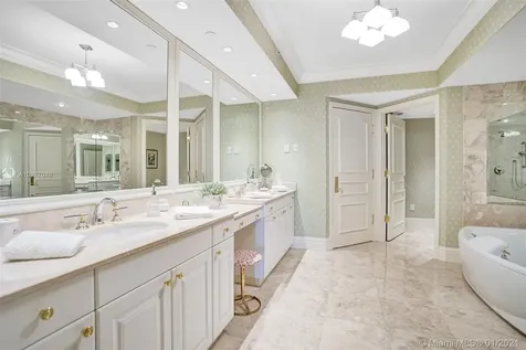 20201 E Country Club Drive Aventura FL 33180