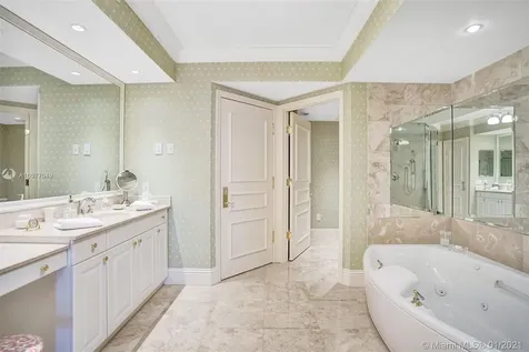 20201 E Country Club Drive Aventura FL 33180