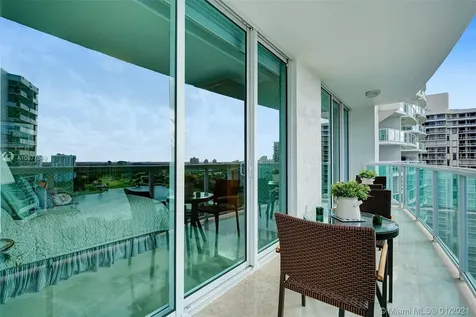 20201 E Country Club Drive Aventura FL 33180