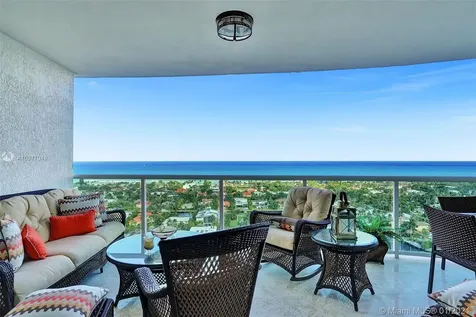 20201 E Country Club Drive Aventura FL 33180