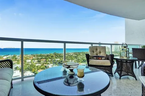 20201 E Country Club Drive Aventura FL 33180