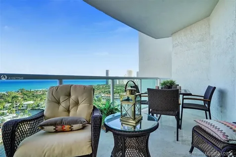 20201 E Country Club Drive Aventura FL 33180
