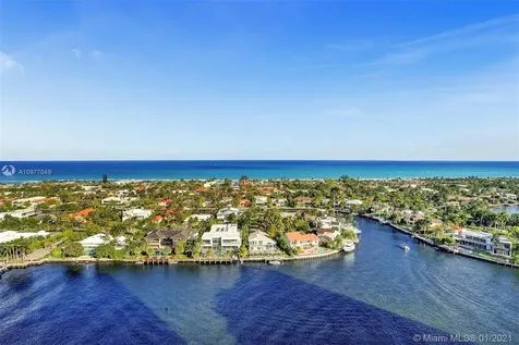 20201 E Country Club Drive Aventura FL 33180