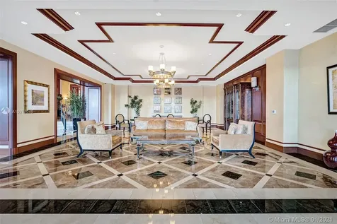 20201 E Country Club Drive Aventura FL 33180