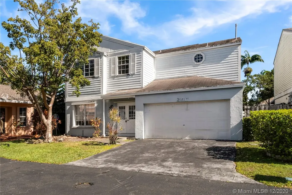22317 SW 99th Avenue Cutler Bay FL 33190