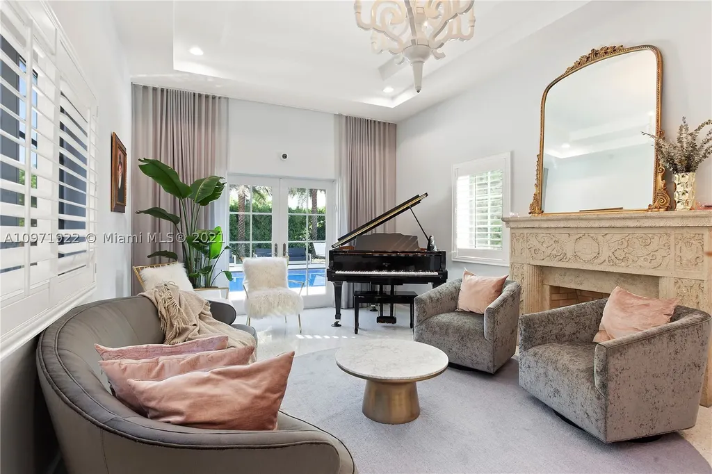 1210 Lenox Avenue Miami Beach FL 33139