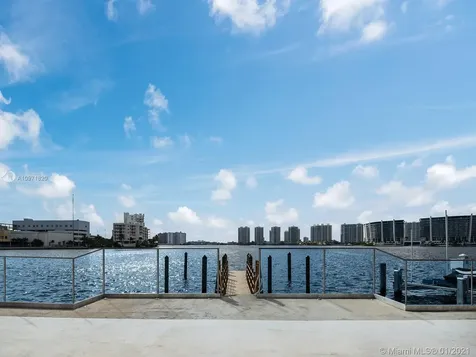 18530 N Bay Road Sunny Isles Beach FL 33160
