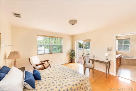 530 Minorca Avenue Coral Gables FL 33134