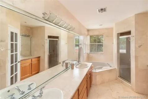 530 Minorca Avenue Coral Gables FL 33134