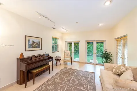 530 Minorca Avenue Coral Gables FL 33134