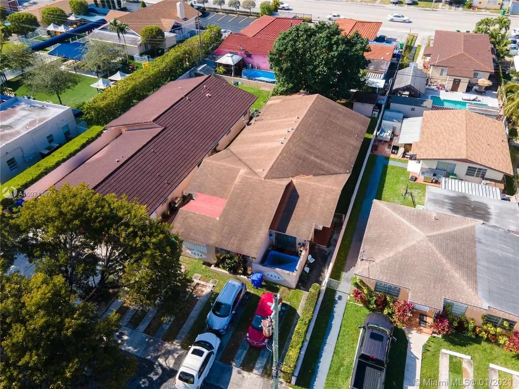 2936 SW 36th Court Miami FL 33133