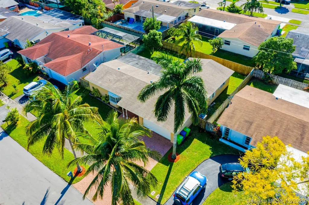 9260 NW 24th Court Sunrise FL 33322