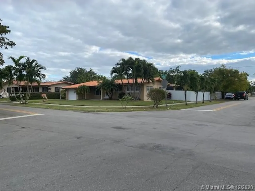5355 W 10th Avenue Hialeah FL 33012
