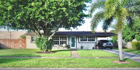 1321 SW 52nd Avenue Plantation FL 33317