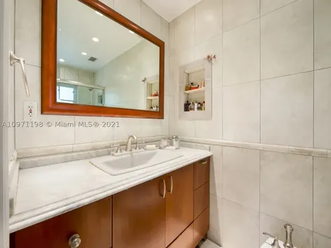 8615 SW 47th Terrace Miami FL 33155