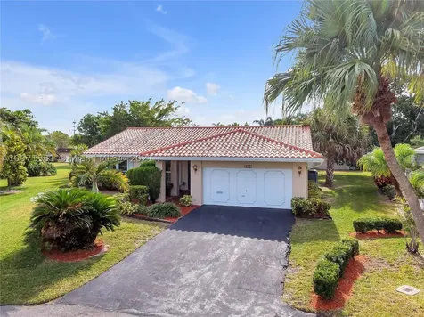 5300 Mango Circle Tamarac FL 33319