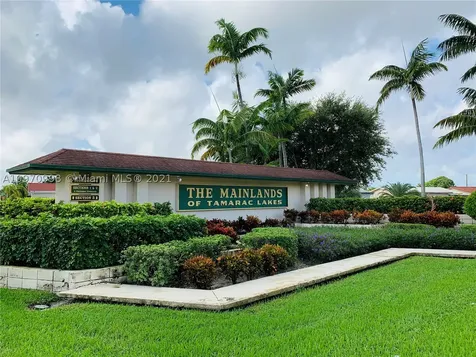 4907 NW 43rd Avenue Tamarac FL 33319