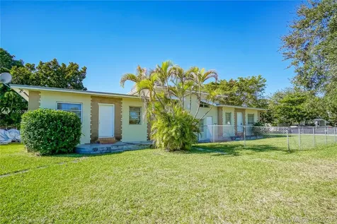 10780 NE 2nd Court Miami FL 33161