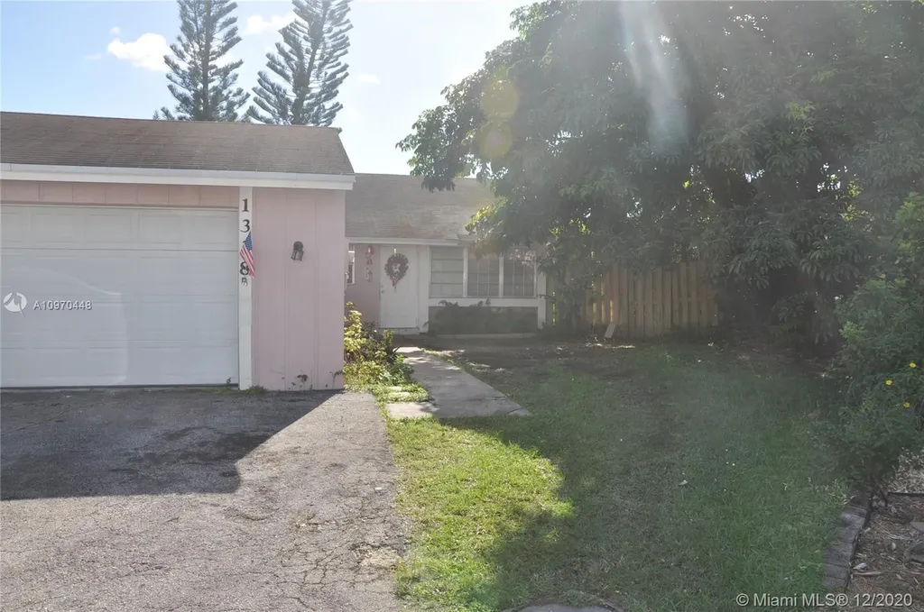 1338 S Quetzal Court Homestead FL 33035