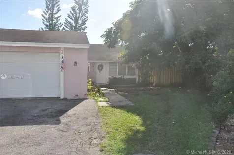 1338 S Quetzal Court Homestead FL 33035