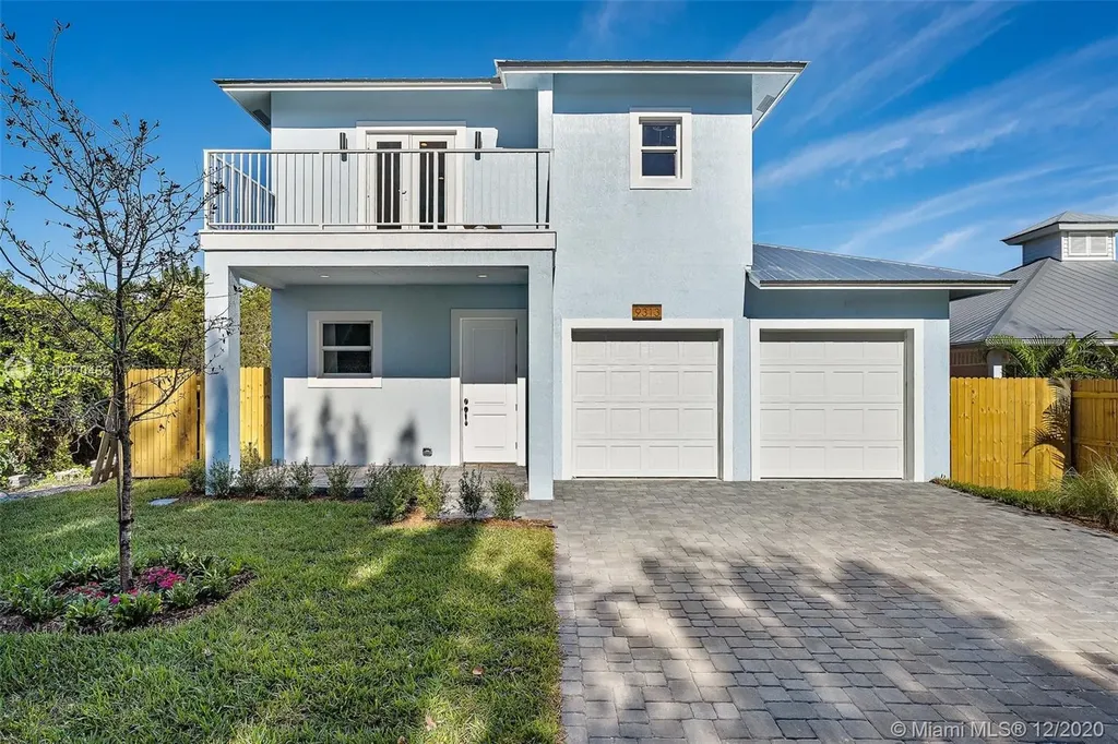 9313 SE Saturn Street Hobe Sound FL 33455