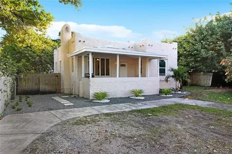 460 NE 126th Street North Miami FL 33161